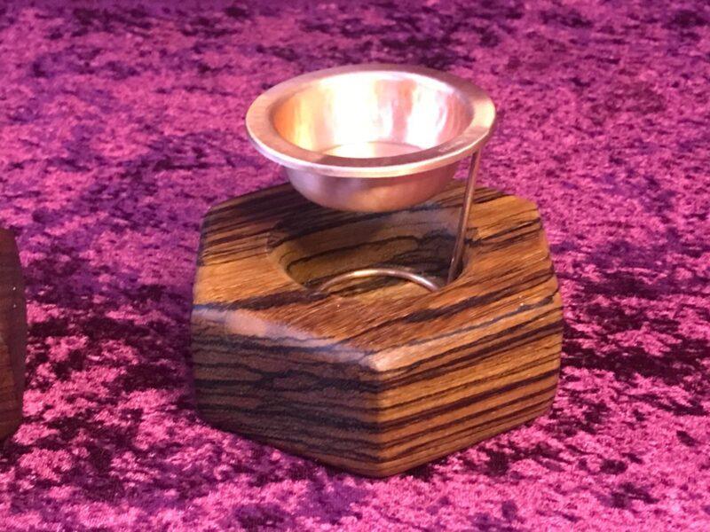 Diffusore esagonale per olii essenziali in legno zebrano e coppa in rame, 1 pz - immagine 2